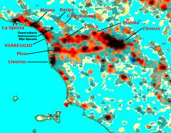 Immagine da Satellite (Fonte NOAA-NGDC) dell'evoluzione dell'inquinamento luminoso in Toscana dal 1992 al 2000