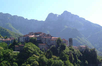Parco Alpi Apuane - Pruno e il Monte Forato 